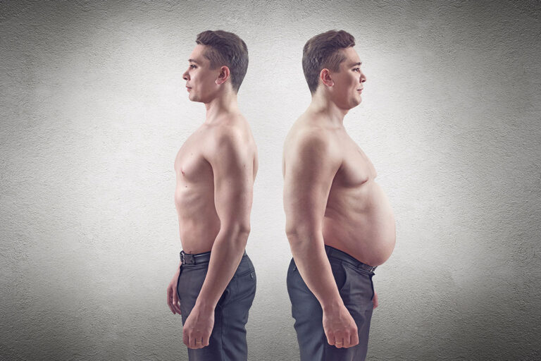 A man is standing before and after he loses weight